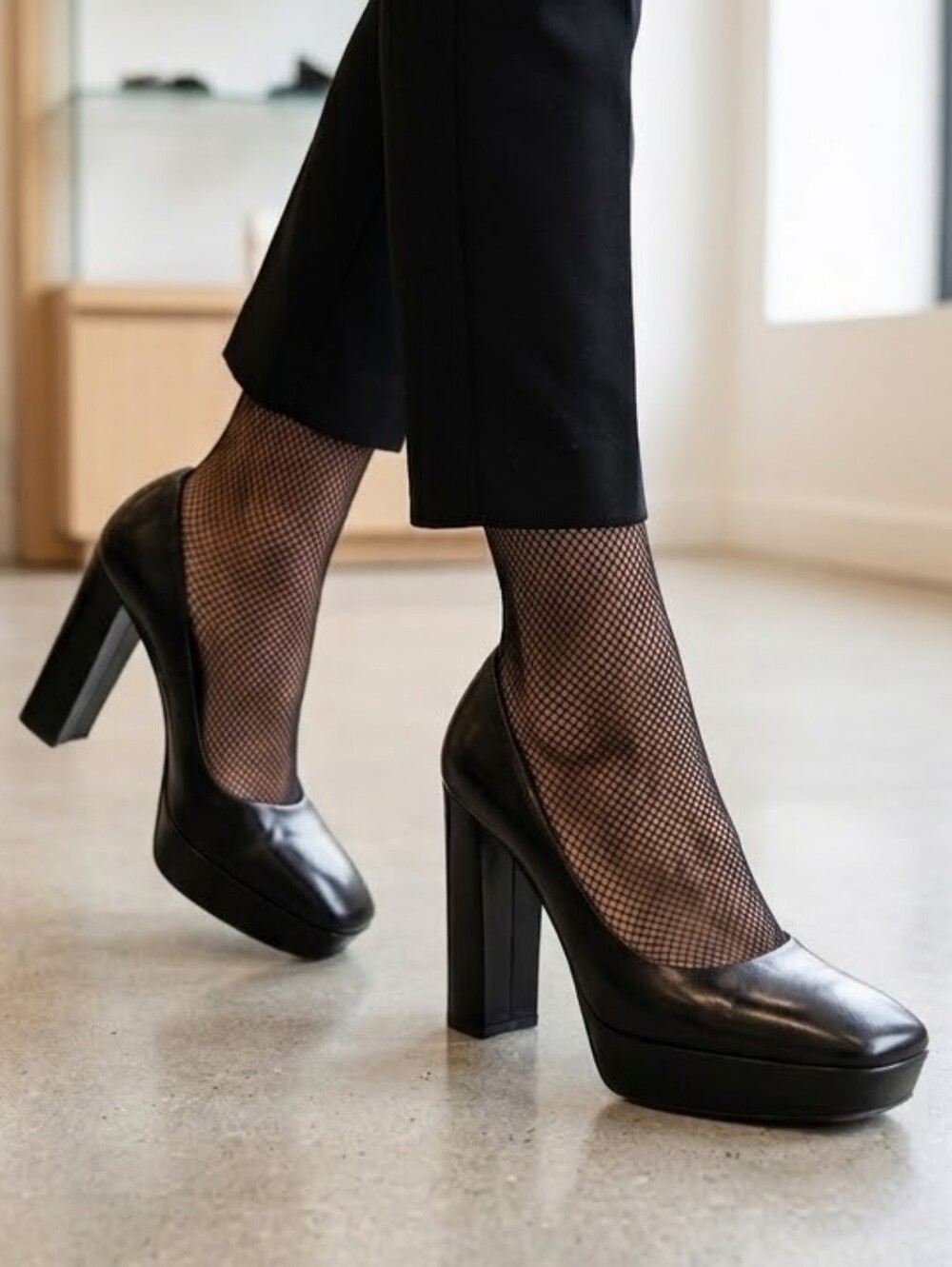 ​Prada Black Leather Chunky Platform Pumps Square Toe Y2K EU 37.5 US 7.5